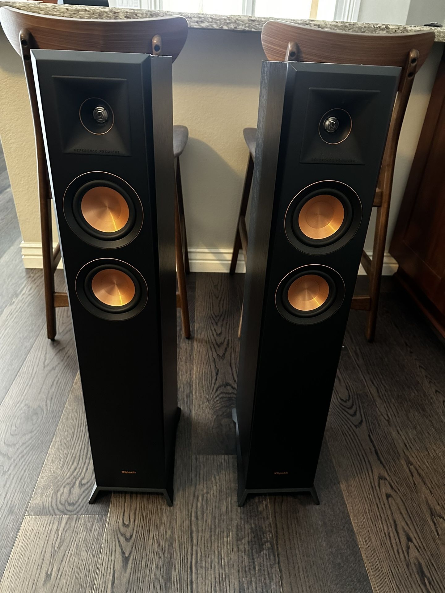 Klipsch RP4000F Floorstanding Tower Speakers for Sale in Glendale, AZ