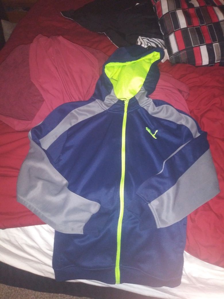 Puma zip up $4boys xl