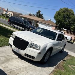 2008 Chrysler 300