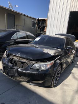 Parting Out! 2007 BMW M5 V10 for parts!
