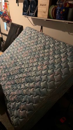 Like new mattress