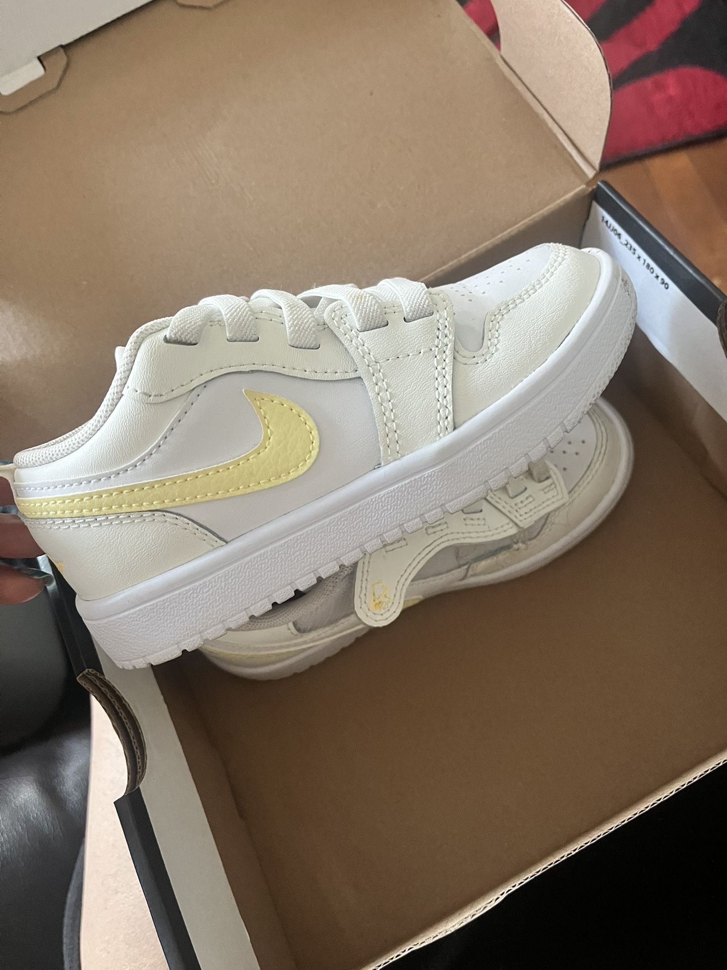 Girls Shoes