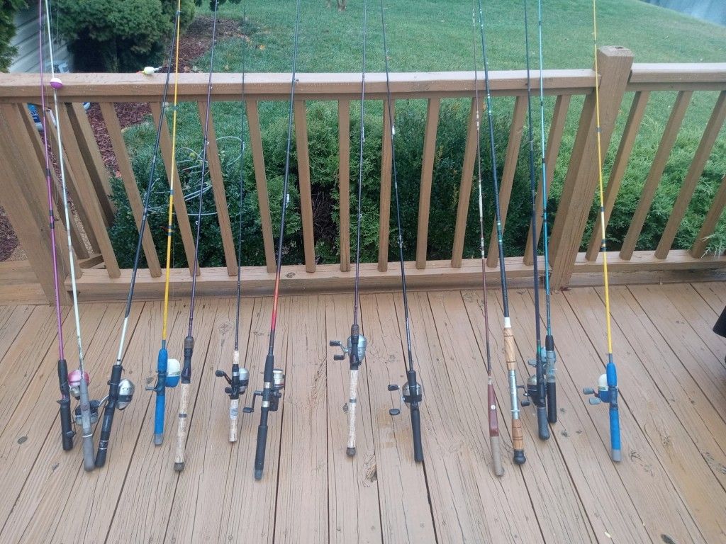 14 Fishing Pole Lot