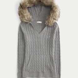 Hollister Sweater & Pant Set