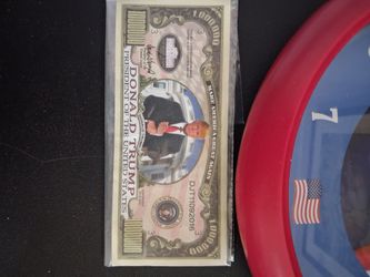 Trump money and clock