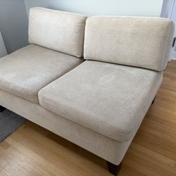 Couch Beige 