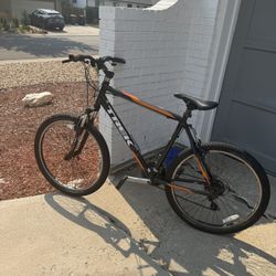 Trek 3500 Mountain Bike 