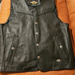 Harley Davidson Leather Vest Like New 