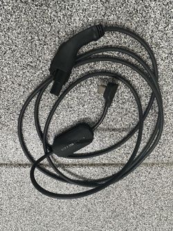 Lucid Charger
