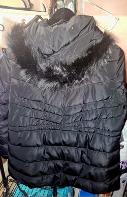 Wxl GUESS Puffer Jacket w/ Fur Trim