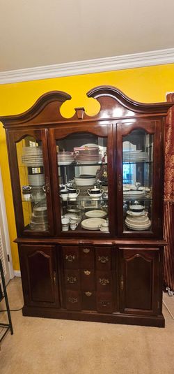 China Cabinet w/Dishes