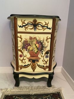 Vintage Accent End Table