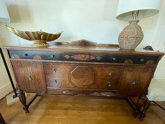 1920s Rockford Burl Walnut Buffet, 6 Chairs & Pedestal Dining Table Set