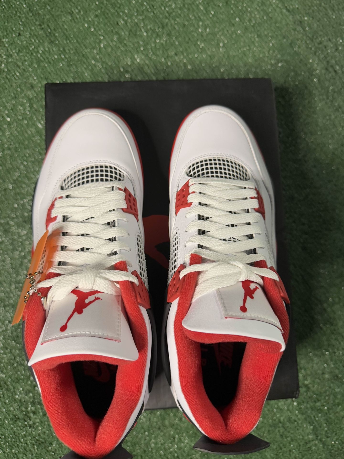 Jorda^*n 4s White Black Colorway
