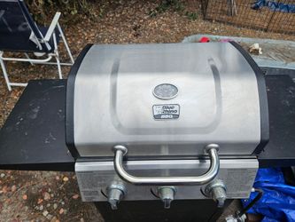 BBQ Grill, Blue Rhino, almost new!