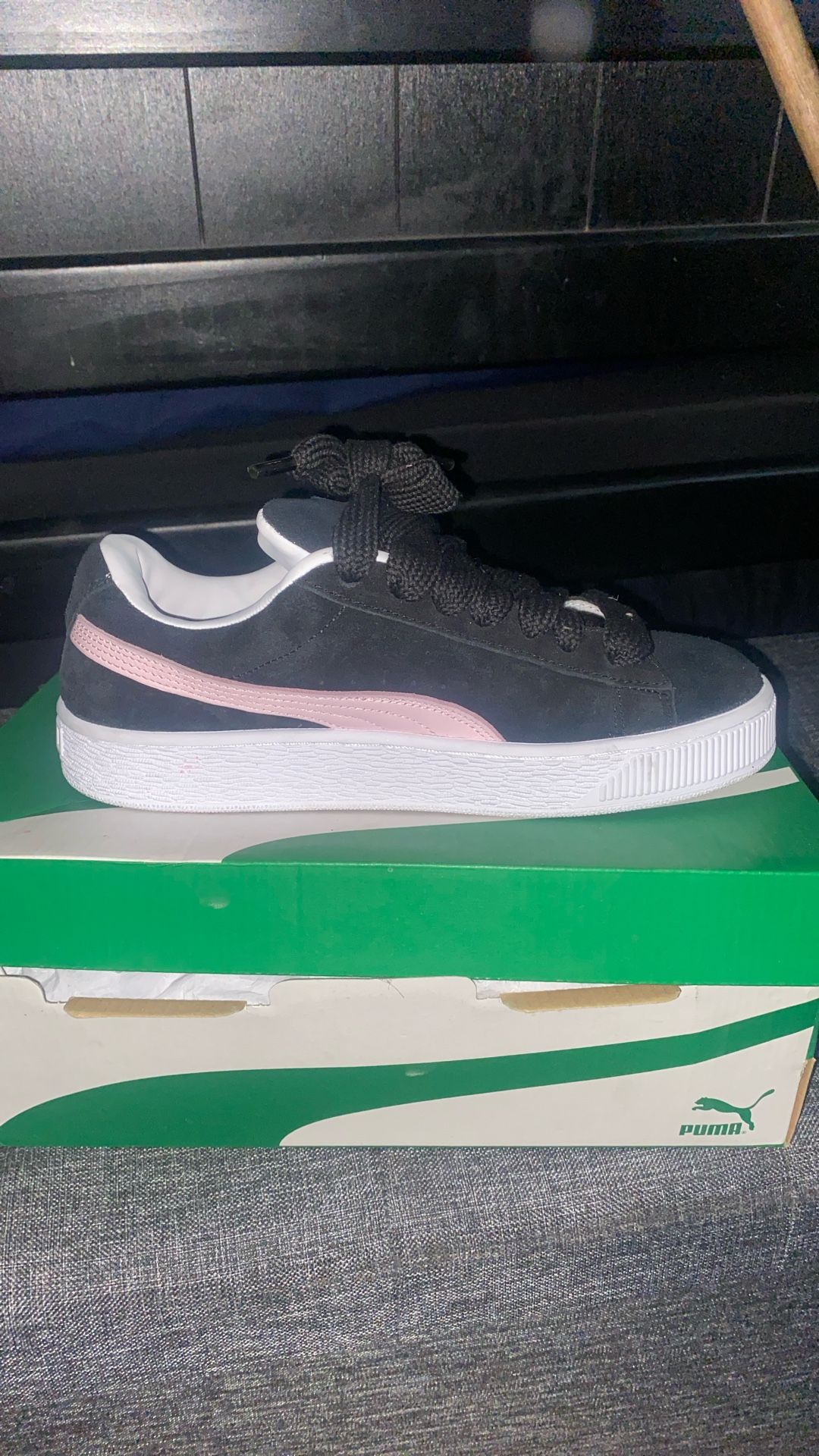 pink Puma, Size 8.5