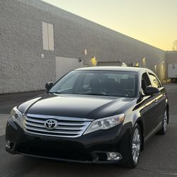 2011 Toyota Avalon