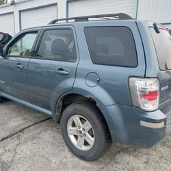 2010 Mercury Mariner Hybrid AWD 