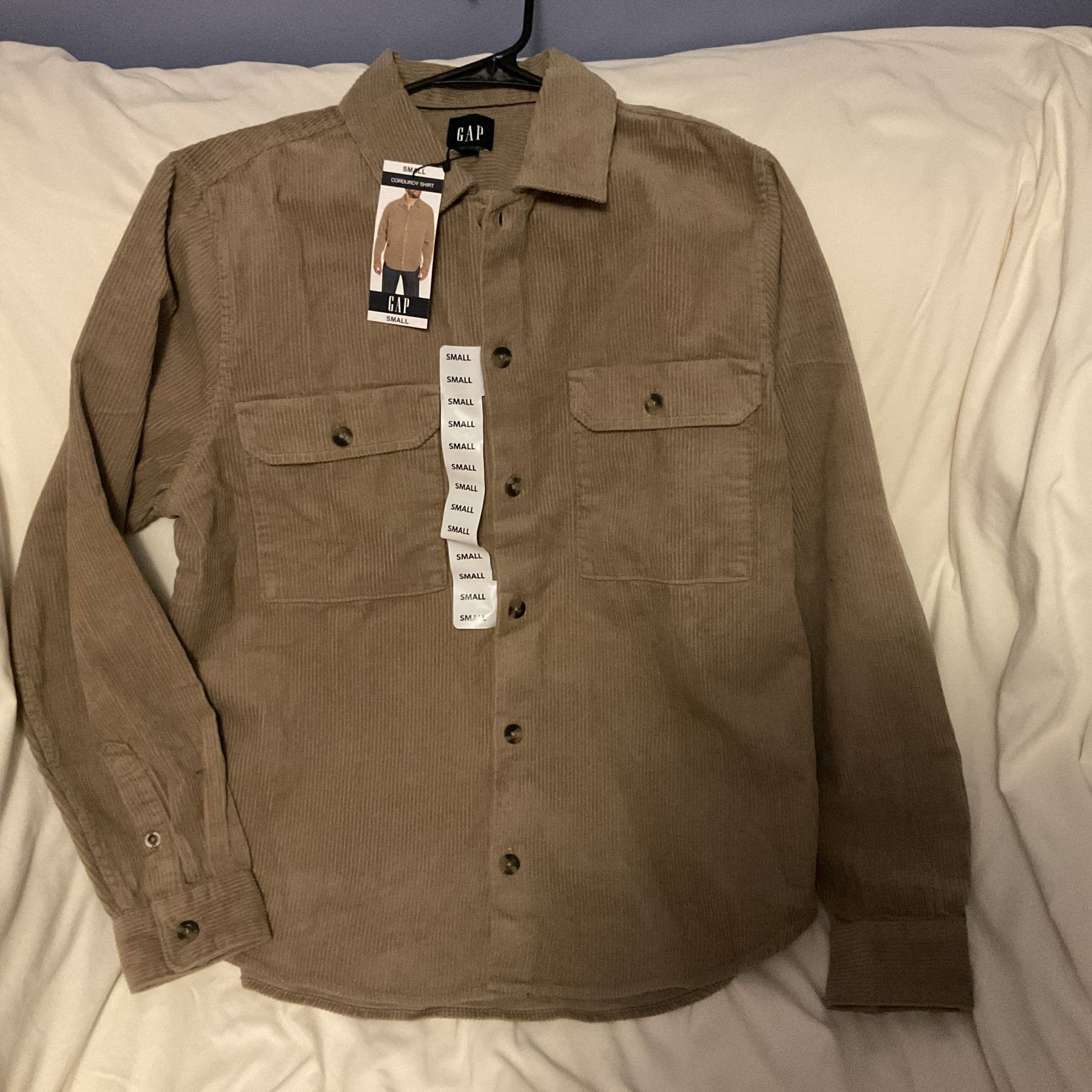 Gap Mens Button Down Shirt Corduroy . Small