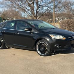2014 Ford Focus Titanium 