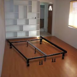 Hollywood Bed Frame Adjustable Metal Bed Frame, Retail $118.50