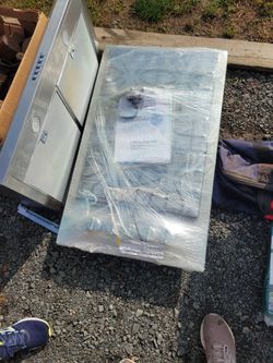  Band New Frigidaire Gallery Cooktop Gas Drop In