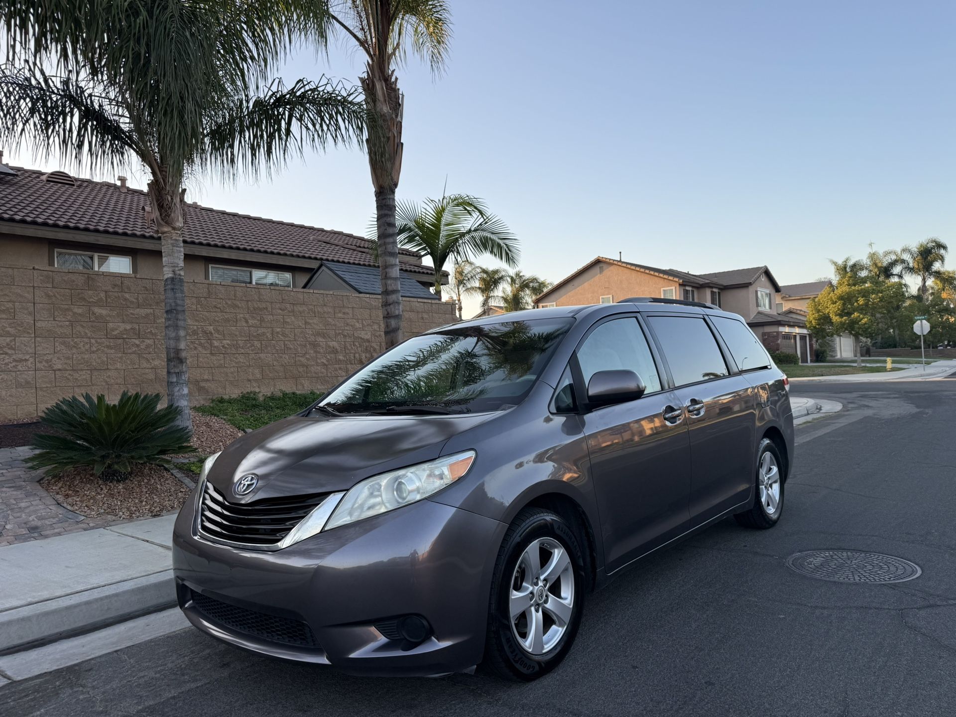 2012 Toyota Sienna