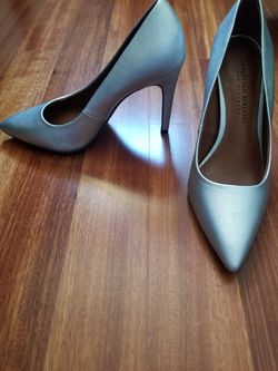 Christian siriano high heels, size 6