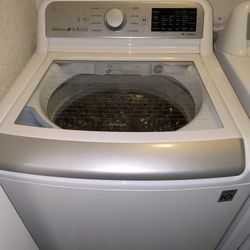 LG Top Load Washer WT7300CW Large Capacity