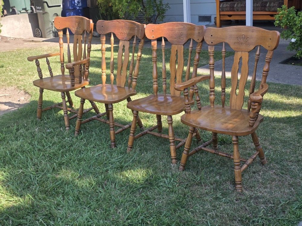 Set of 4 Solid Oak Dining Chairs