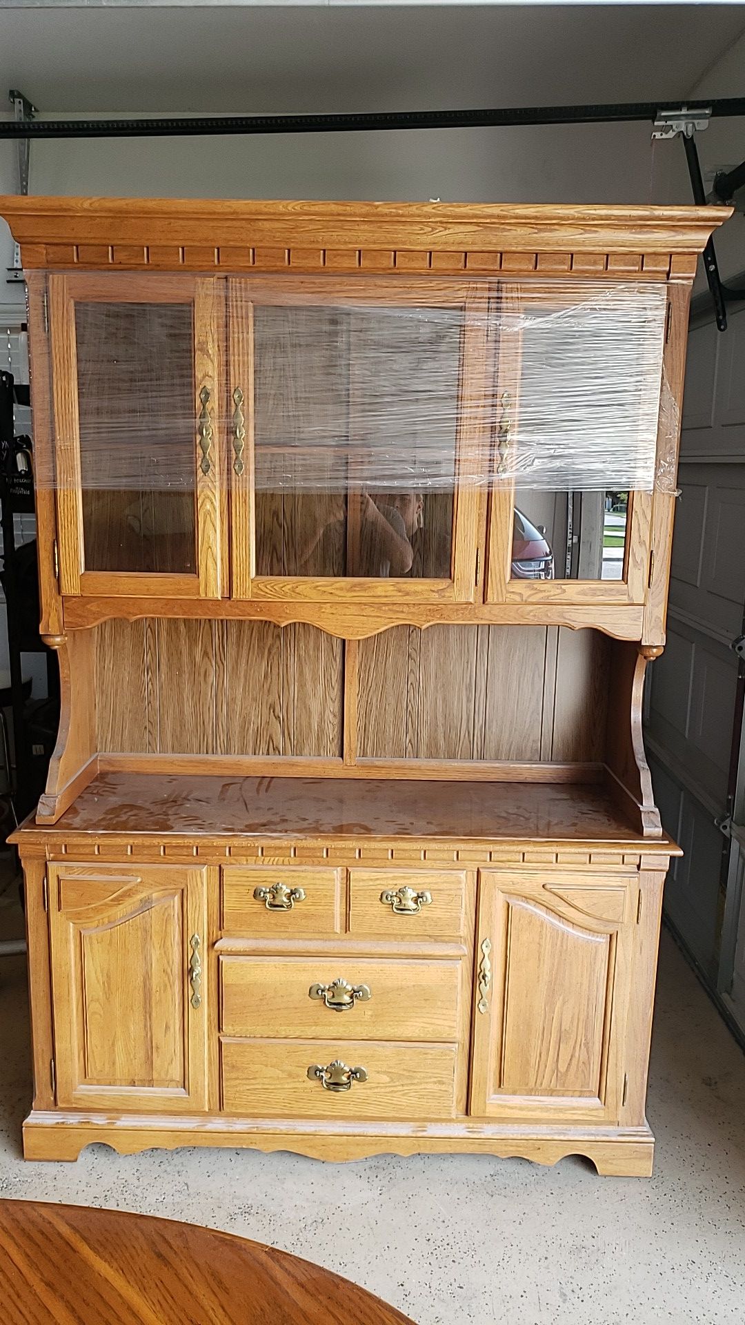 Oak hutch