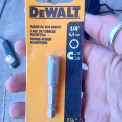 DeWalt Magnetic Nut Driver 