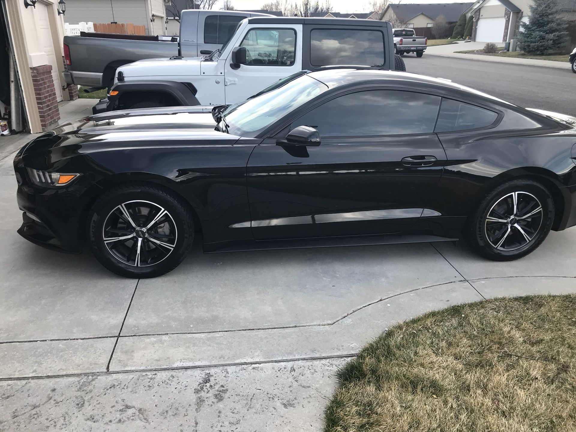2017 Ford Mustang