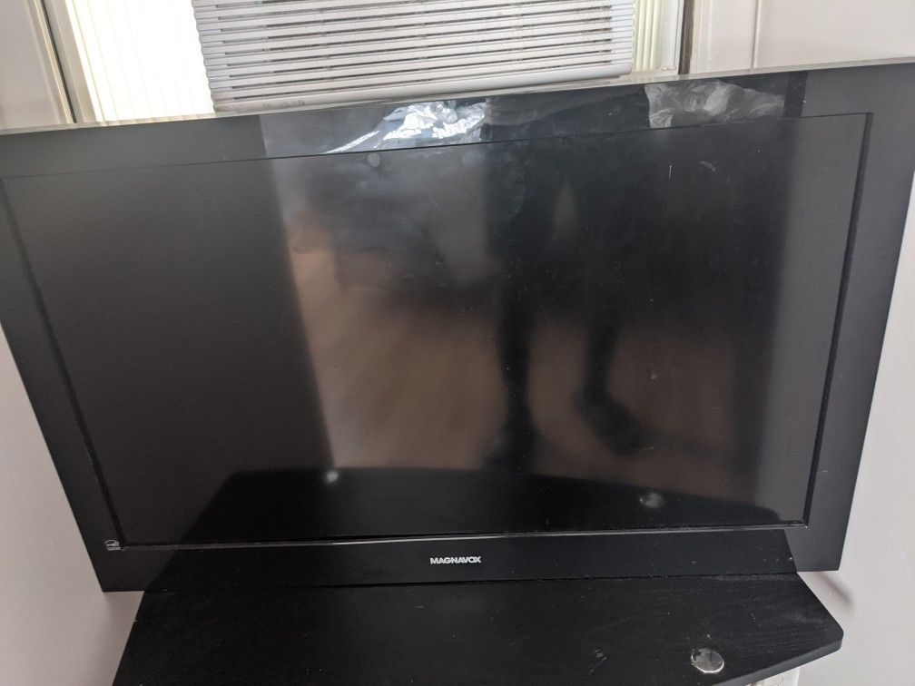 43 Inch Flat screen Tv( Older Models)