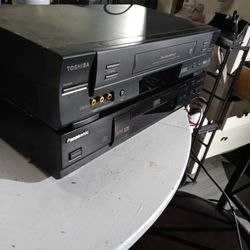 Panasonic Dvd\cd. Player. Toshiba Vhs Player\recorder
