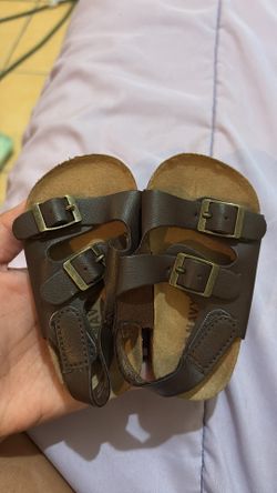 Baby shoes