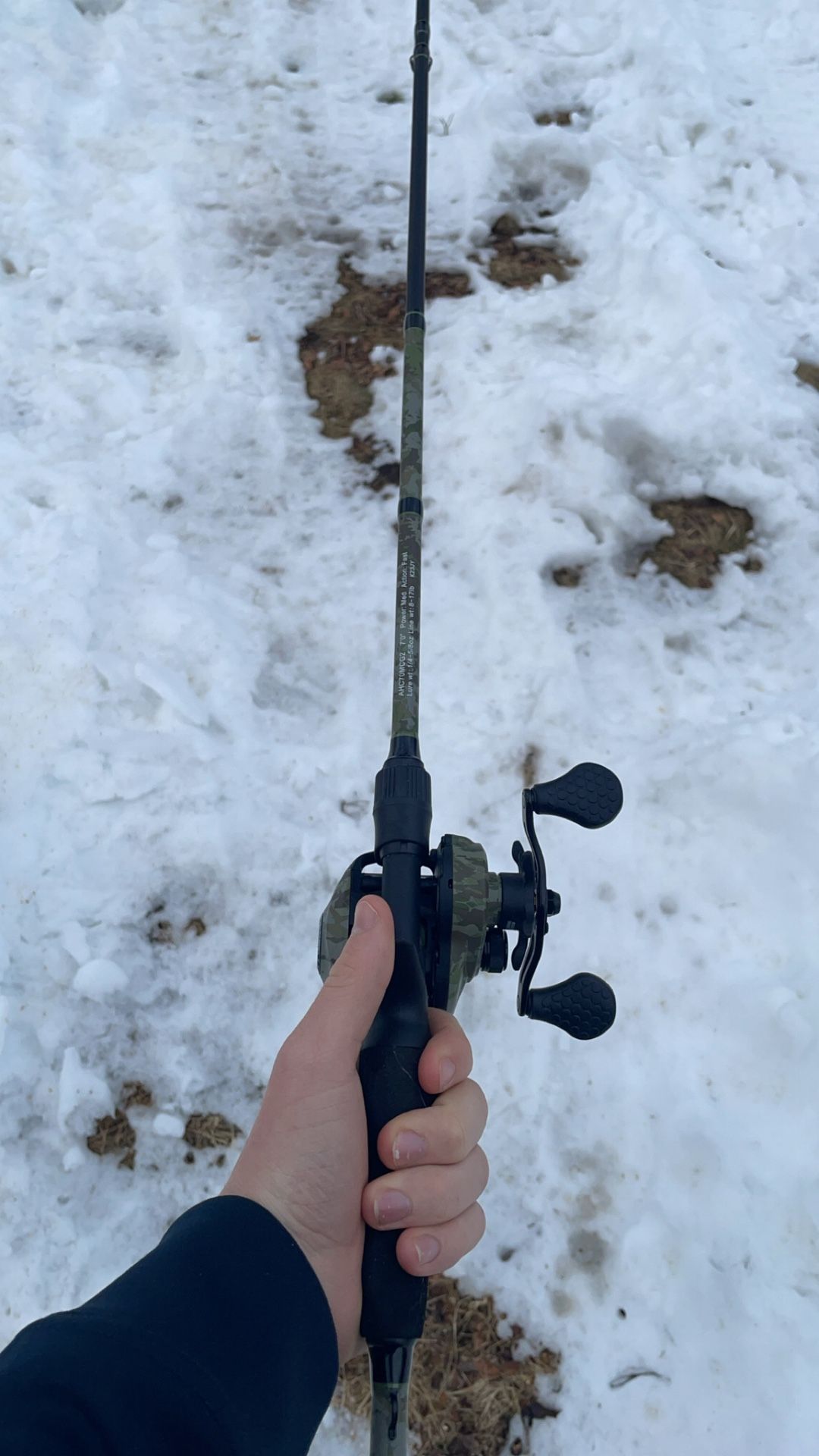 lews american hero bait caster