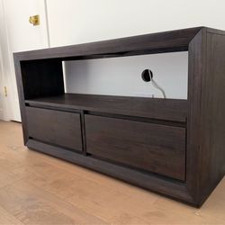 RH callum media console