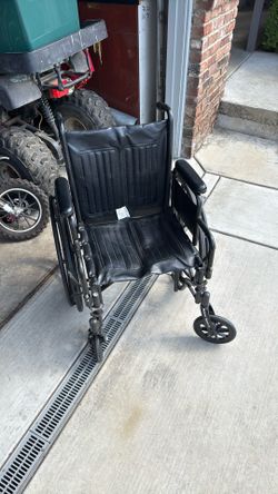 Foldable Transport Wheelchair – Lightweight