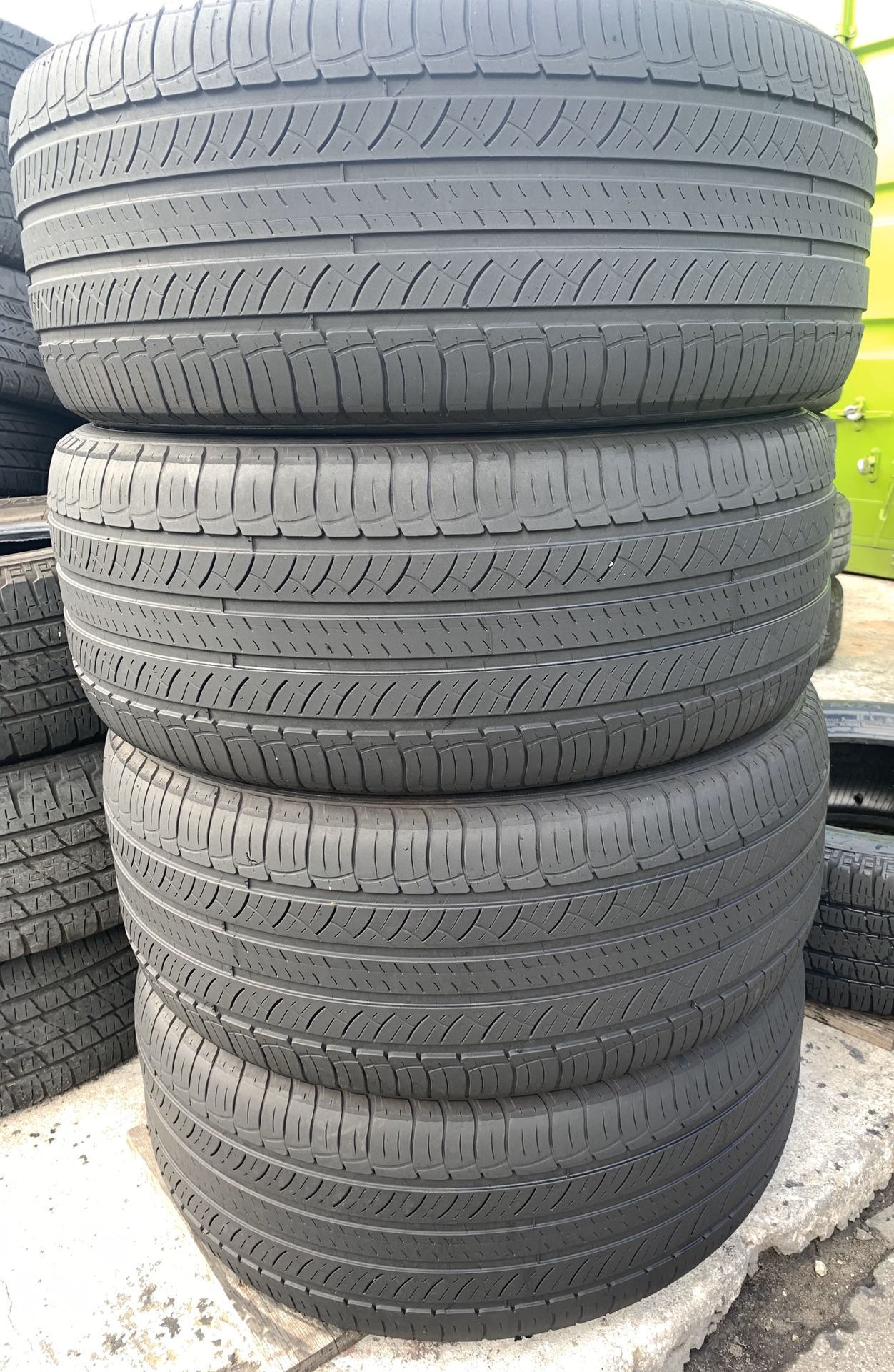 285/50R20 Used tires Michelin Latitude - All 4 $250