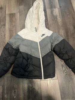 Nike puffer
