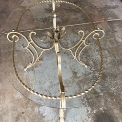 Free Glass Table 