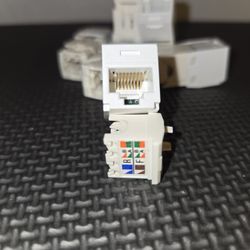 50 Panduit Cat6 Minicom Jacks