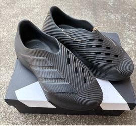 Adidas slip on shoes