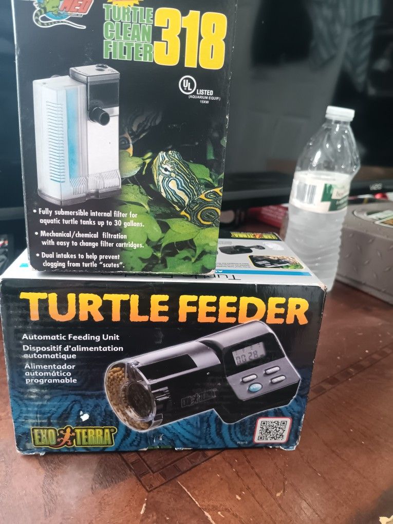 Turtle Feeders