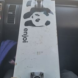 Panda Skateboard 