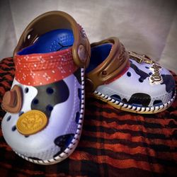 Woody Crocs