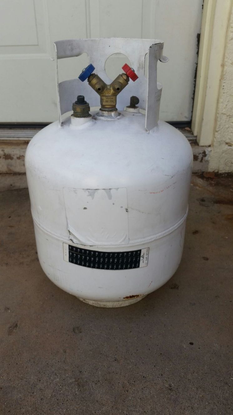R12 refrigerant 30lbs