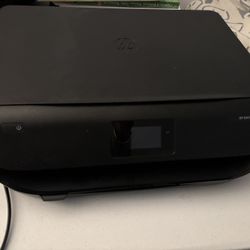 Hp All In One Printer with New Ink (black/color)