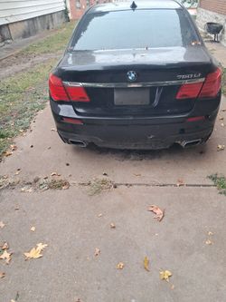 2012 BMW 750